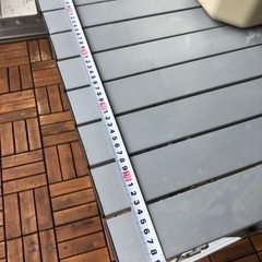 折り畳みテーブルの画像