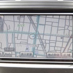 自社ローンって知ってますか？信販会社を通さないんです😎金利０％＆キャンペーン中✨装備充実！トヨタ プリウス　アルファ Ｓの画像