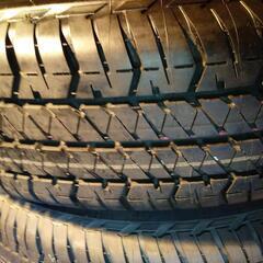 新車外し新型ジムニー

タイヤホイール4本分

175/80R16 91Sの画像