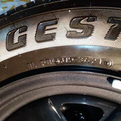 新車外し新型ジムニー

タイヤホイール4本分

175/80R16 91Sの画像