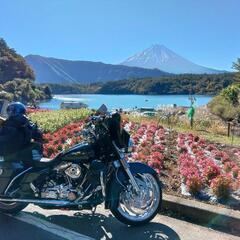 純粋にバイクを楽しんでいる貴公に - 友達