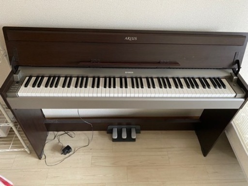 電子ピアノ