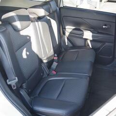 【自社ローン】アウトランダーPHEV 2.0 G 4WD　オンライン商談審査契約OKの画像