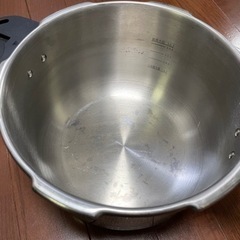 ワンダーシェフ 魔法のクイック料理 両手圧力鍋 5.5L QDA55の画像