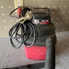 業務用の掃除機の画像