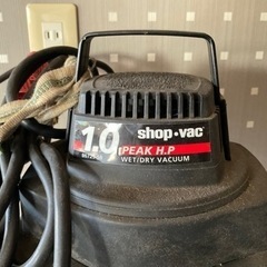 業務用の掃除機の画像