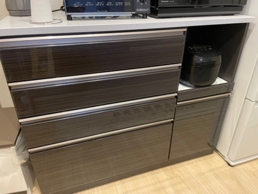 キッチンボード