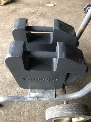 ヤンマー トラクター用 ウエイト 約20kg 差込幅 約12mm トラクター トラクタ パーツ 部品 重り 重し 錘 中古