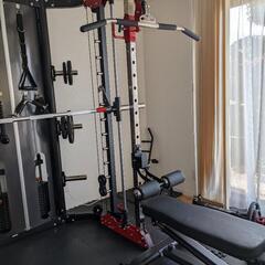 マルチファンクショナルスミス　irotec　アイロテックパワーラック　ハーフラック　オールインワンラック　スミスマシン　ベンチの画像