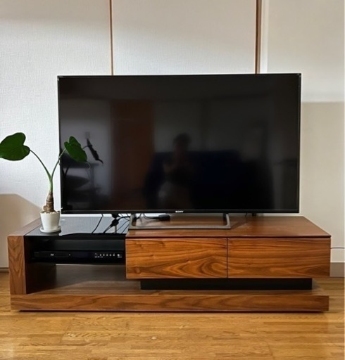 テレビボード　(取引中)