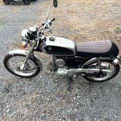 333. 動画あり　希少　ヤマハ　YB-1FOUR  UA05J  原付　バイク　50cc   車体の画像