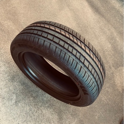 新品　サマータイヤ　4本　205/55R17