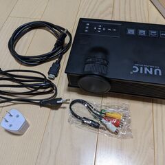 [ジャンク品] LEDプロジェクター UC40+