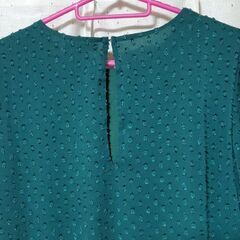 H&M　ワンピース 袖フリルの画像