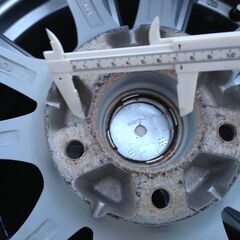  Team 5ZIGEN ブリザック 225/60R17  2018・16年製 DMｰV2 アルファード LEGALES αEX 4本セット PCD 114.3 5穴 7.0J オフET38  アウトランダー の画像