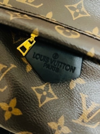 VUITTONのリュック