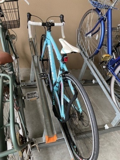 ビアンキ　女性用　ロードバイク　ヴィアニローネクラリス 2017年モデル