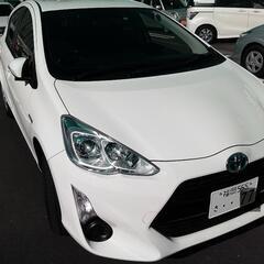 アクア白☆高年式★低走行★の画像