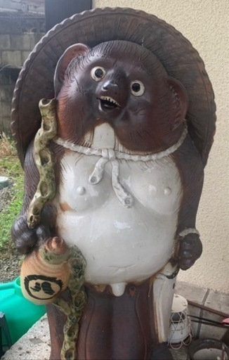 たぬきの置物