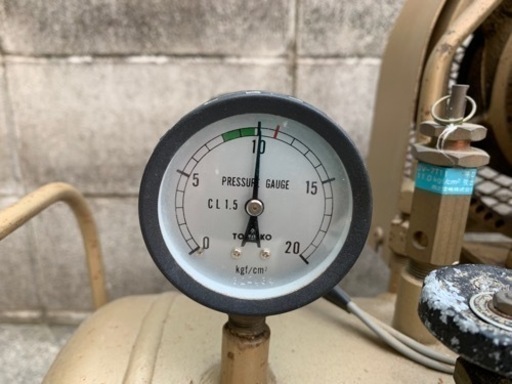 東芝　トスコン　100V コンプレッサー　実働です！