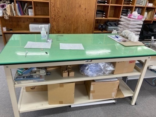 引越しのため、作業台売ります。