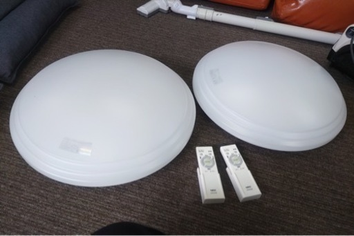 お取引き中です！LED照明　2020年　NEC   1個1500円　リモコン付きです★