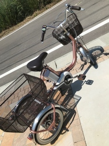 ブリヂストンアシスト三輪自転車