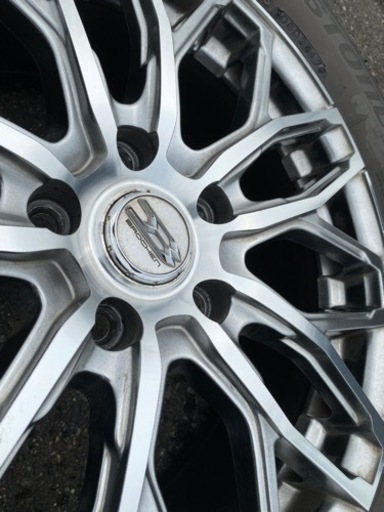 最終値引き　スタッドレスタイヤホイールセット　フォレスター、アウトバック等