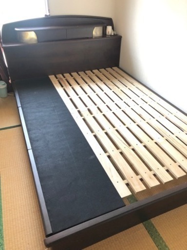 ダブルベッド