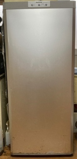 決まりました！中古　パナソニック　冷凍庫　121L