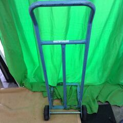 hf220616-009Z 二輪運搬車 水色 高さ1260mm すくい板360×300mm ネコ車 中古品の画像