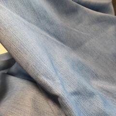 カーテン　青　の画像