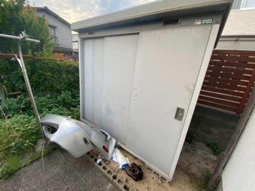 イナバ物置　