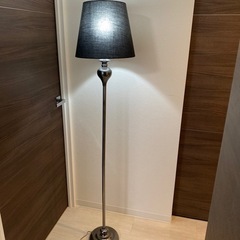 スタンディングライト　照明