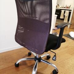 仕事椅子の画像