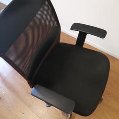仕事椅子の画像
