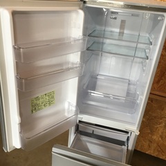 SHARP 167L  2019年 つけかえどっちもドア  耐熱100℃のトップテーブル!! 2ドア冷蔵庫 SJ-D17E-S の画像