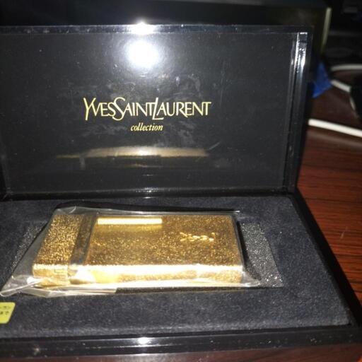 イブサンローラン