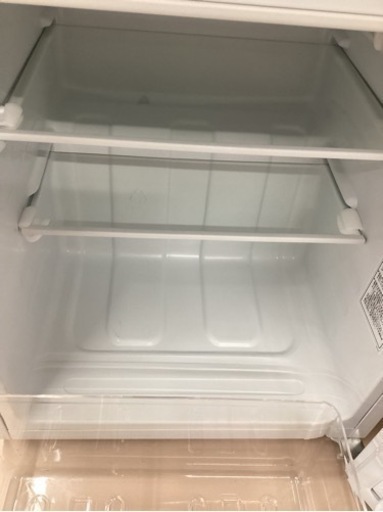 美原店　2018年製　Hisense 93L 2ドア冷蔵庫　強化ガラス製棚　オートクローズ冷蔵室ドア　HR-B95A