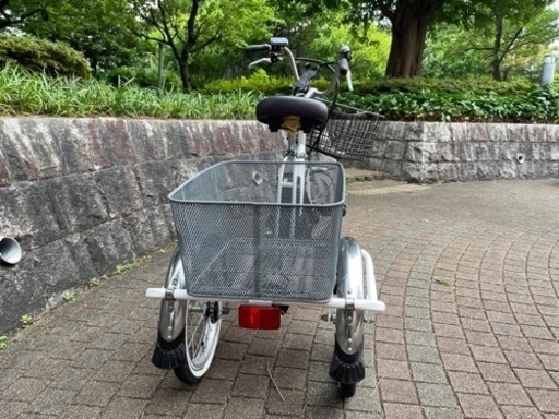 三輪電動自転車