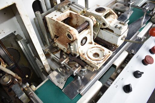 【ヤ取終了3/2】≪zy497≫大森機械工業/OMORI 横ピロー型 包装機 3相 200V 食品 工場 zy497ジ 40612-0