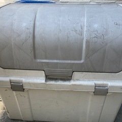 屋外用ゴミ箱