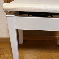 引き渡し決定ヤマハ　ピアノ　椅子　ホワイト　アイボリーの画像