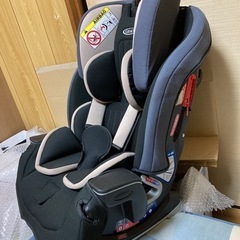 GRACO チャイルドシート　12歳まで乗れます