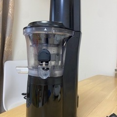 CUISINART Slow Juicer CSJ-600PCJ 低音設計　　低速ジューサーの画像