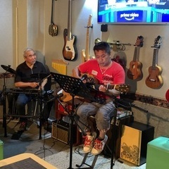 播磨町駅南1分【楽器弾き放題】Cafe&Bar LOWGUNS の画像