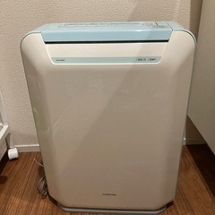 TOSHIBA 除湿機　衣類乾燥機