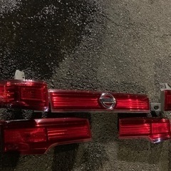 E52エルグランド前期テールセット?