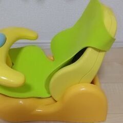 ベビーバスチェア アップリカの画像