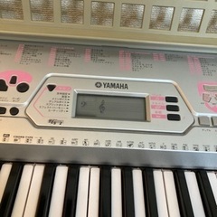 7/12限定　ヤマハ　光るキーボード　EZ-J24の画像